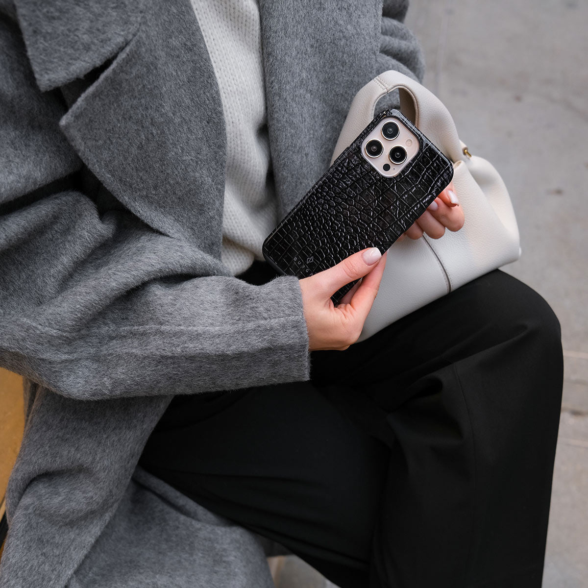 Reaper's Touch - Snakeskin Xiaomi 17 Ultra Case
